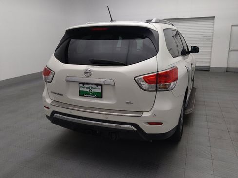 Used 2016 Nissan Pathfinder SL w/ SL Premium Package FWD image 7