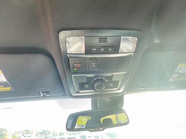 Used 2022 Toyota Tacoma TRD Off-Road w/ Technology Package AWD/4WD image 23