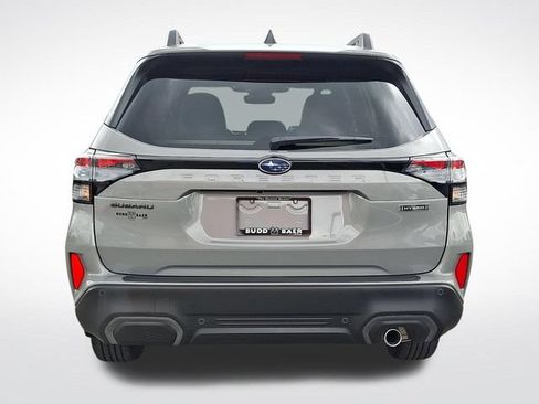 Used 2025 Subaru Forester Limited AWD/4WD image 5