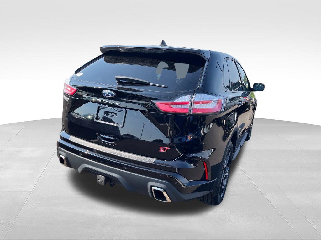 Used 2023 Ford Edge ST AWD/4WD image 5
