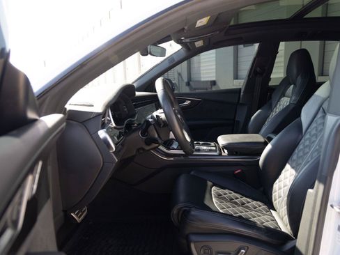 Used 2023 Audi SQ8 Premium Plus AWD/4WD image 18