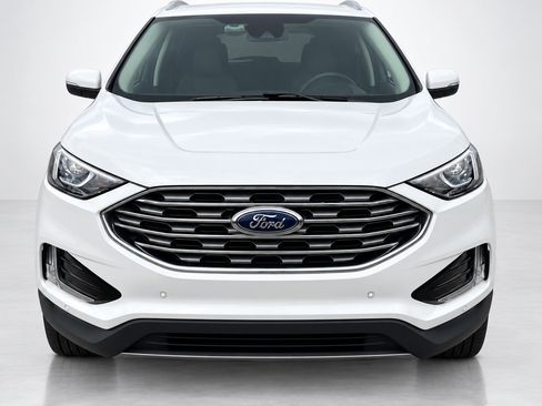 Used 2021 Ford Edge Titanium FWD image 22