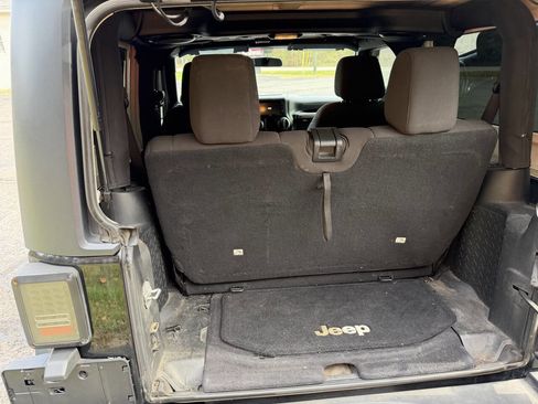 Used 2014 Jeep Wrangler Sport w/ Quick Order Package 24S image 12