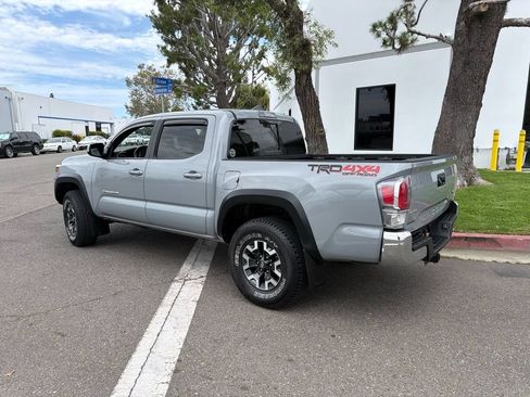 Used 2021 Toyota Tacoma TRD Off-Road AWD/4WD image 4