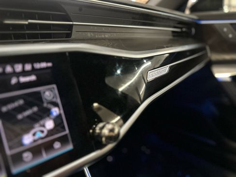 Used 2021 Audi A6 Premium Plus w/ Premium Plus Package image 29