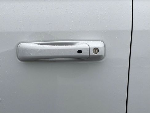 Used 2024 RAM 2500 Laramie w/ Safety Group image 15