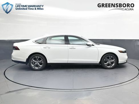 Used 2024 Honda Accord EX image 4