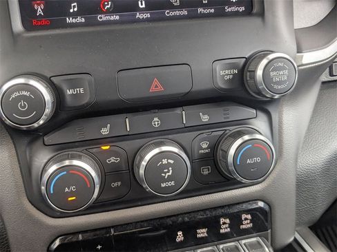 Used 2020 RAM 1500 Big Horn image 26