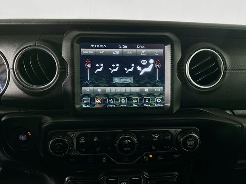 Used 2023 Jeep Wrangler Sahara w/ Cold Weather Group image 24