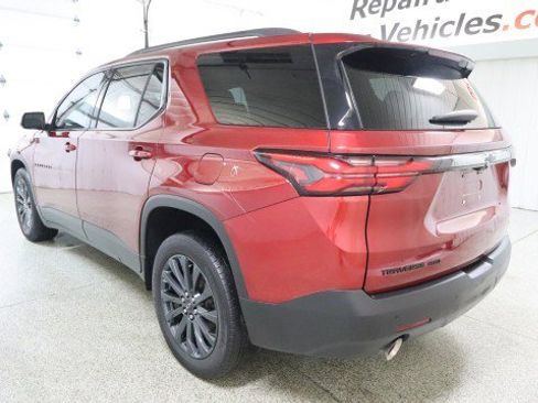 Used 2022 Chevrolet Traverse RS w/ LPO, Floor Liner Package AWD/4WD image 3