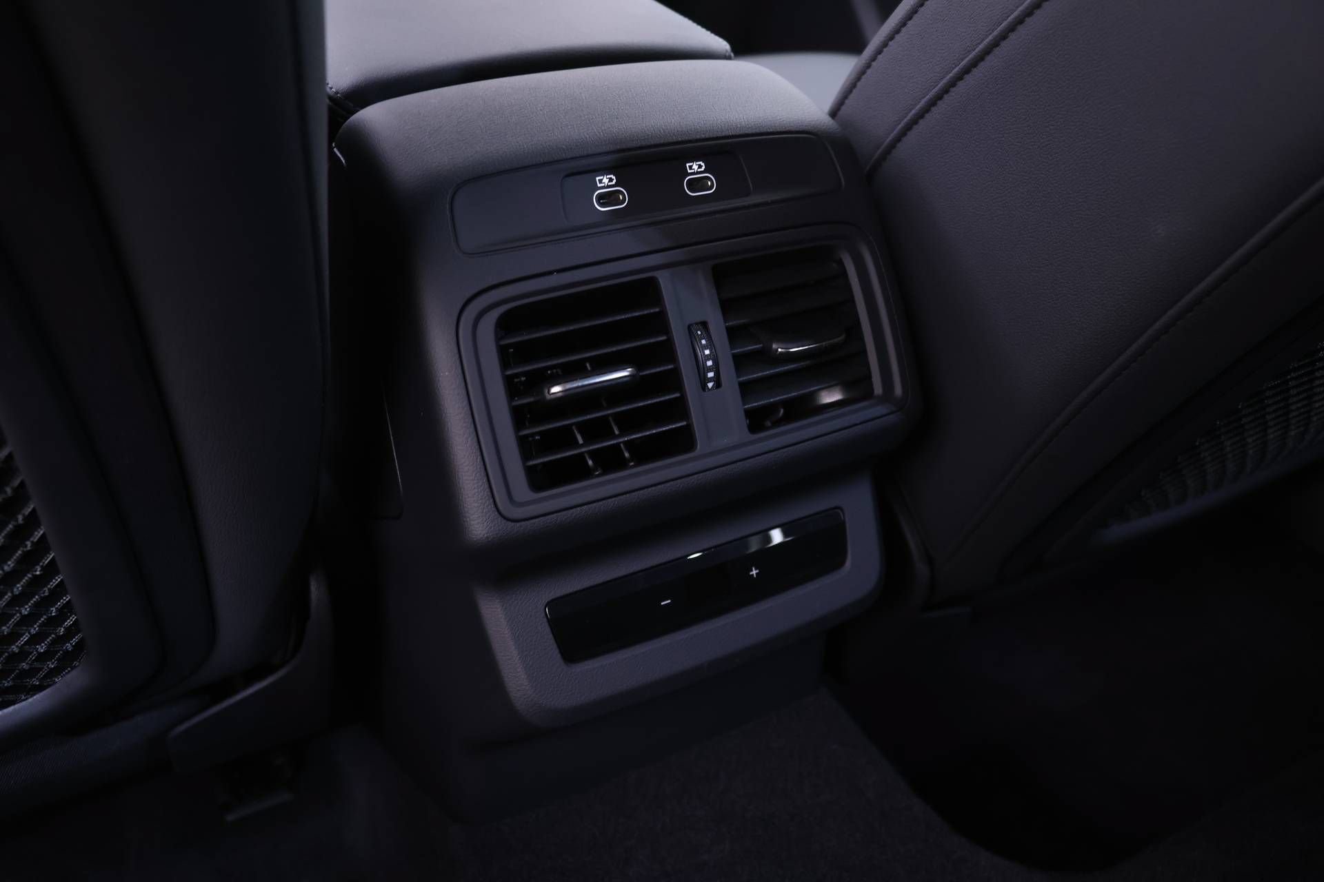 Certified 2025 Audi Q5 Premium AWD/4WD image 15