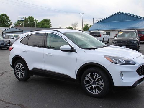 Used 2021 Ford Escape SEL w/ Technology Package AWD/4WD image 3
