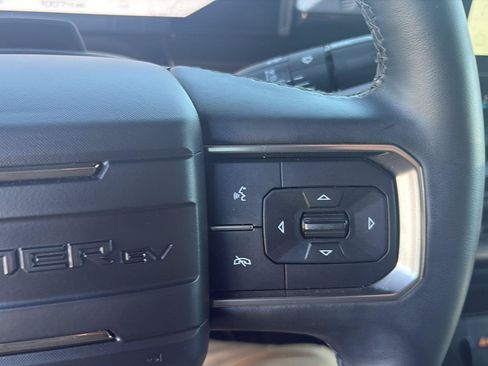 Used 2025 GMC Hummer EV 3X AWD/4WD image 19