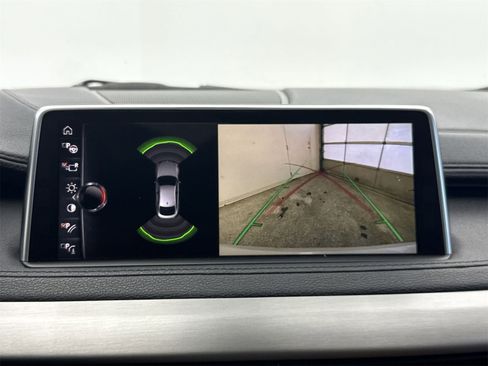 Used 2017 BMW X6 xDrive50i image 23