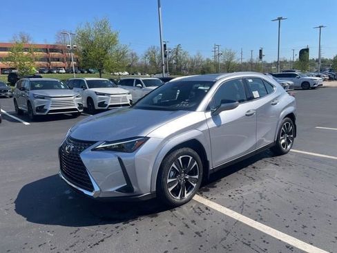New 2026 Lexus UX 300h AWD image 7