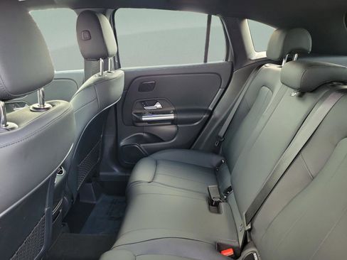 Used 2026 Mercedes-Benz GLA 250 image 8