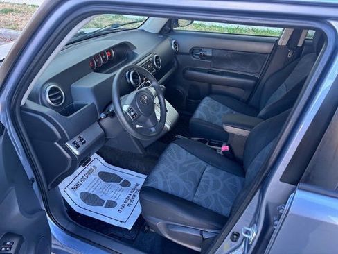Used 2012 Scion xB image 7