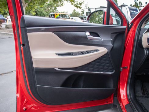 Used 2022 Hyundai Santa Fe SEL w/ Convenience + Premium Package image 9