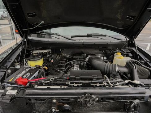 Used 2014 Ford F150 Raptor w/ Equipment Group 801A Luxury image 33