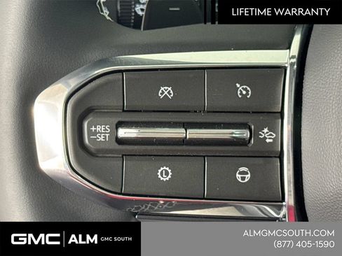 New 2026 GMC Acadia Denali w/ Super Cruise Package FWD image 29