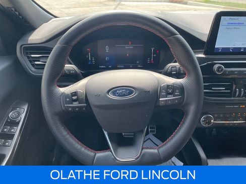 Used 2024 Ford Escape ST-Line Select AWD/4WD image 16