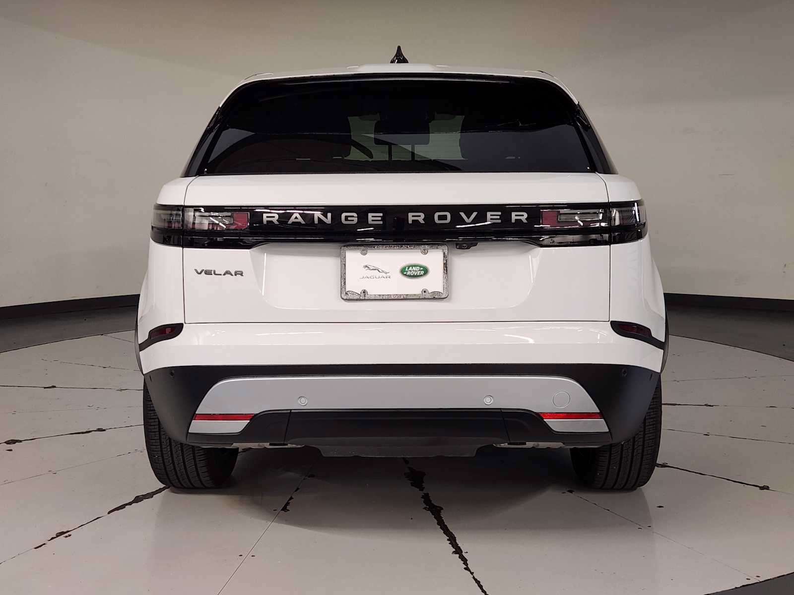 Used 2026 Land Rover Range Rover Velar S AWD/4WD image 10