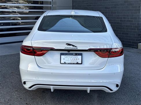 Used 2024 Jaguar XF R-Dynamic SE image 5