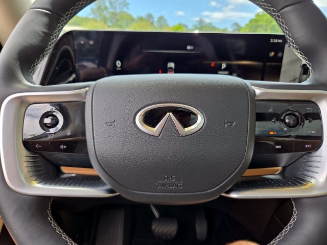 Certified 2026 INFINITI QX80 Luxe w/ Cargo Package AWD/4WD image 35