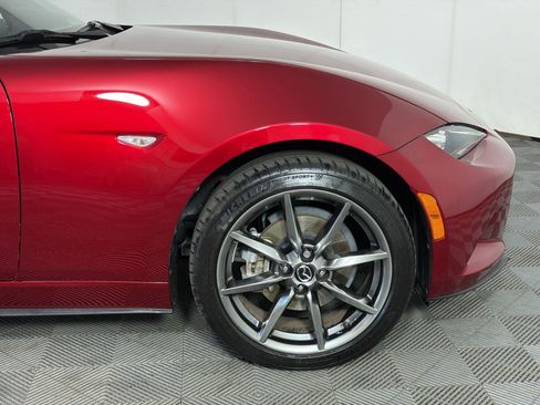 Used 2022 MAZDA MX-5 Miata RF Grand Touring w/ Weather Package RWD image 13
