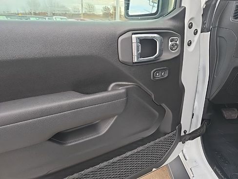 New 2026 Jeep Wrangler Unlimited Sport AWD/4WD image 31