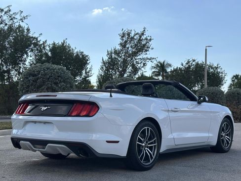 Used 2016 Ford Mustang Premium image 8