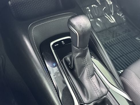 Used 2019 Toyota Corolla SE FWD image 23