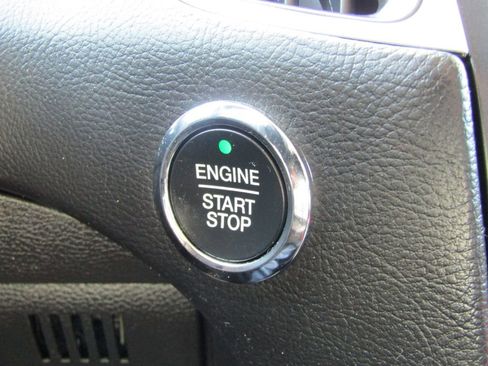 Used 2024 Ford Edge SEL w/ Convenience Package image 28