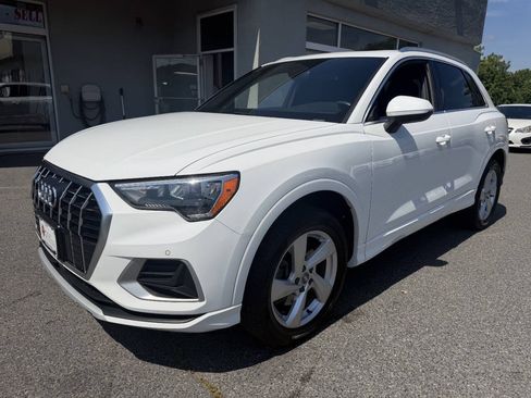 Used 2020 Audi Q3 2.0T Premium AWD/4WD image 3