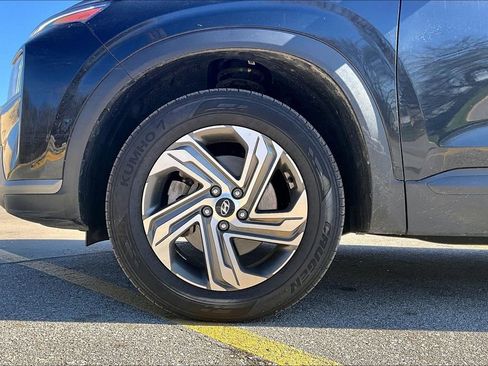 Used 2023 Hyundai Santa Fe SEL image 8