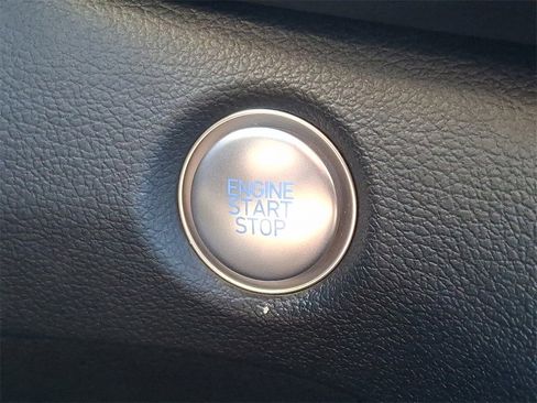 Used 2022 Hyundai Santa Fe SEL image 24