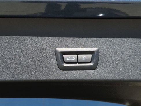 Used 2025 BMW X3 xDrive30i w/ Convenience Package image 8