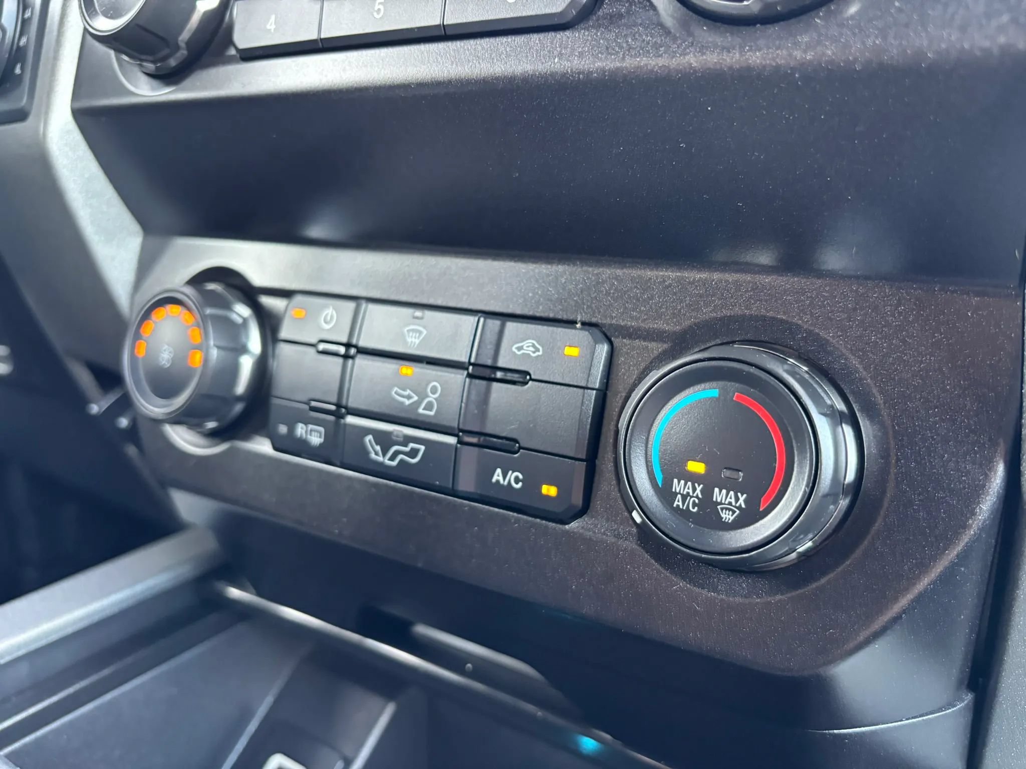Used 2019 Ford F150 Raptor AWD/4WD image 39