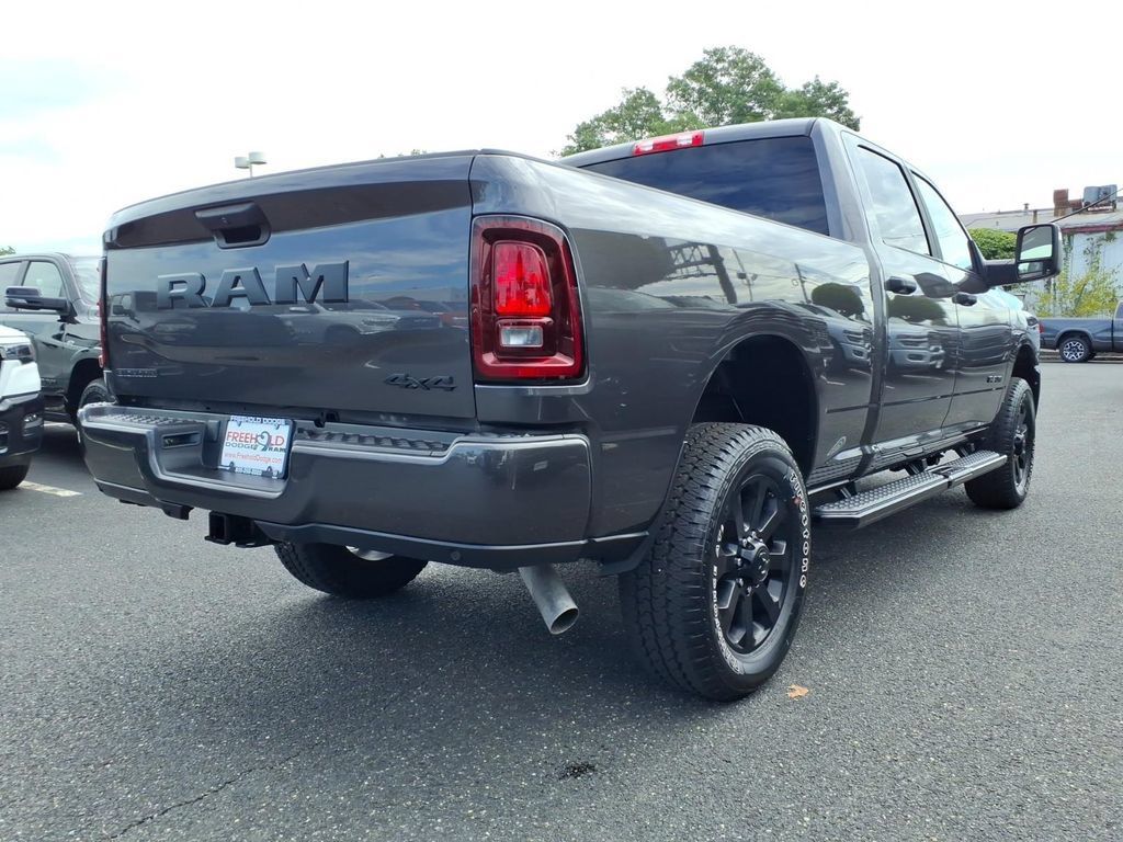 Used 2025 RAM 2500 Big Horn AWD/4WD image 17