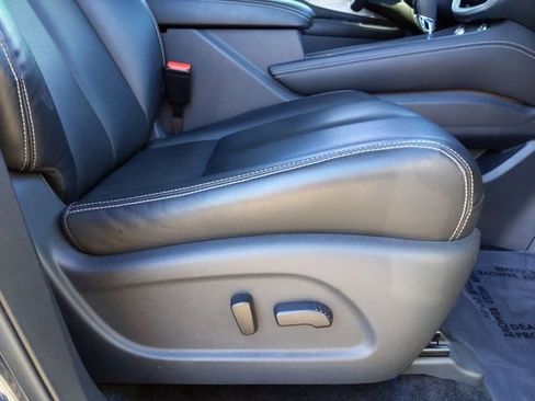 Used 2018 Nissan Murano SL w/ Moonroof Package image 40