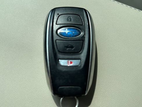 Used 2024 Subaru Ascent Limited w/ Technology Package AWD/4WD image 29