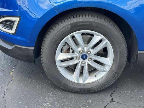 Used 2018 Ford Edge SEL w/ Equipment Group 201A AWD/4WD image 8