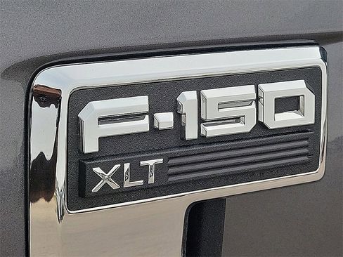 Used 2023 Ford F150 XLT image 9