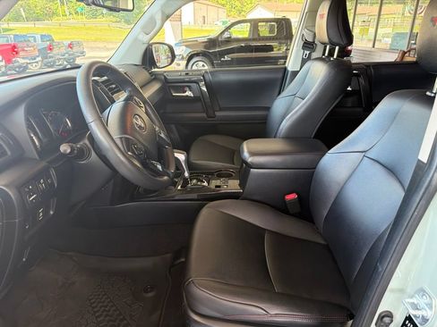 Used 2021 Toyota 4Runner TRD Pro AWD/4WD image 11
