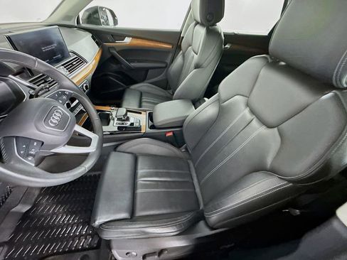 Used 2023 Audi Q5 2.0T Premium Plus w/ Premium Plus Package AWD/4WD image 5