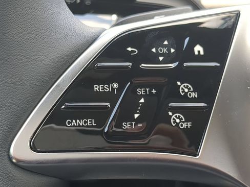 Used 2026 Mercedes-Benz GLA 250 4MATIC image 12