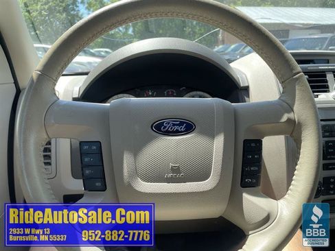 Used 2010 Ford Escape XLT AWD/4WD image 18