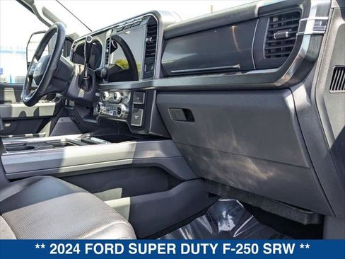 Certified 2024 Ford F250 Lariat w/ Lariat Ultimate Package AWD/4WD image 24