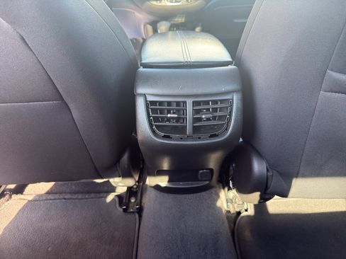Used 2024 Chevrolet Malibu LT FWD image 24