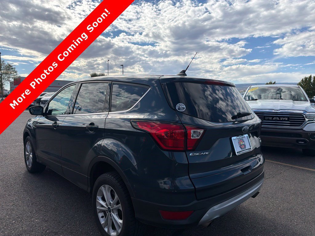 Used 2019 Ford Escape SE AWD/4WD image 4